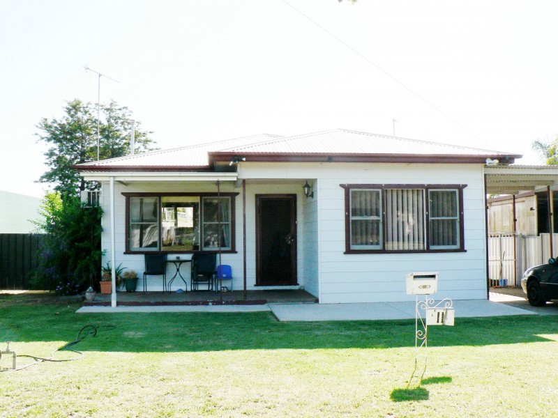 11 Alfred Street, Dubbo NSW 2830