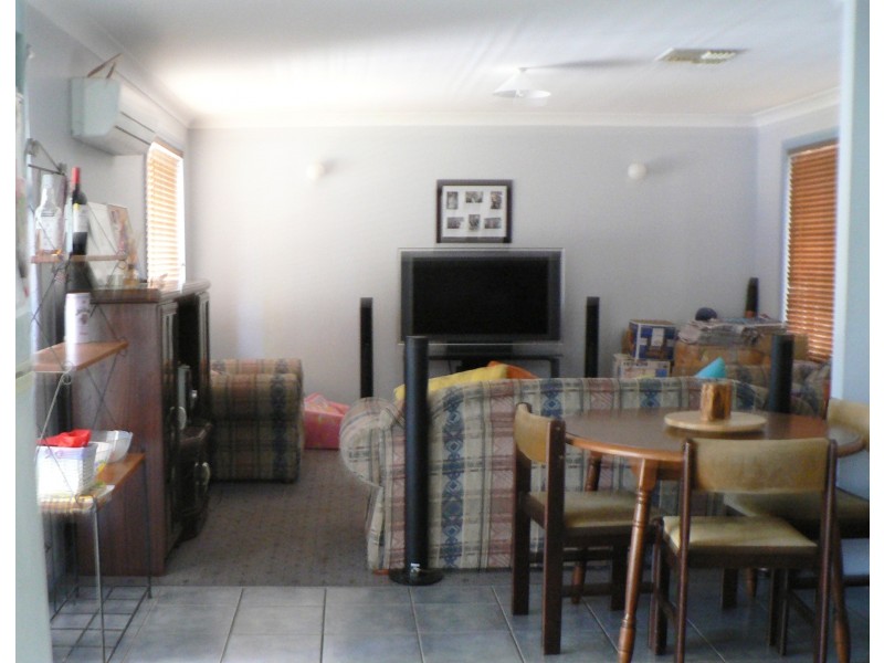 51 Chifley Drive, Dubbo NSW 2830
