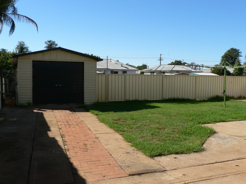 34 Alcheringa Street, Dubbo NSW 2830