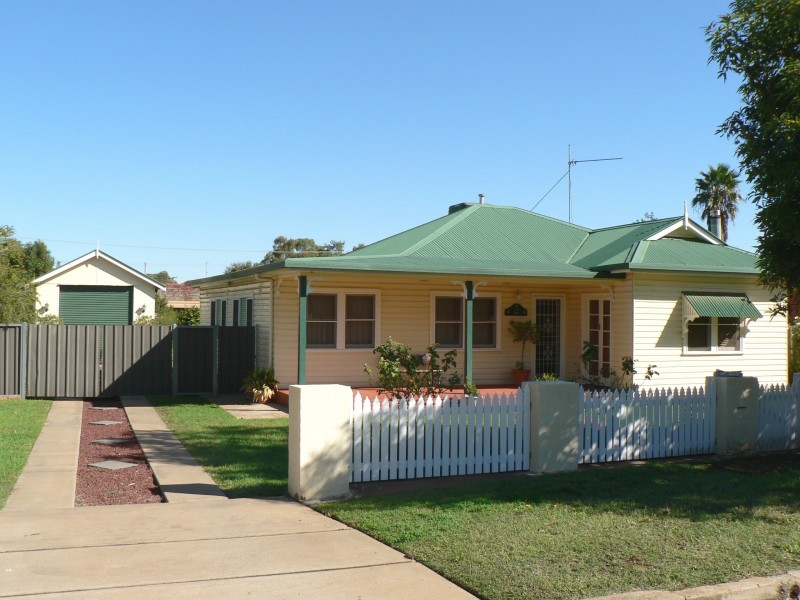 9 Allison Street, Dubbo NSW 2830