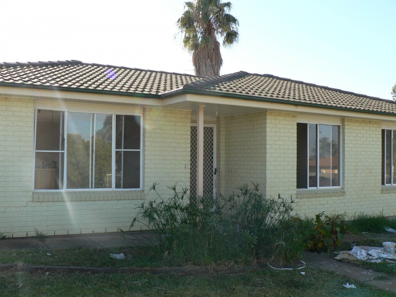 57 Spears Drive, Dubbo NSW 2830