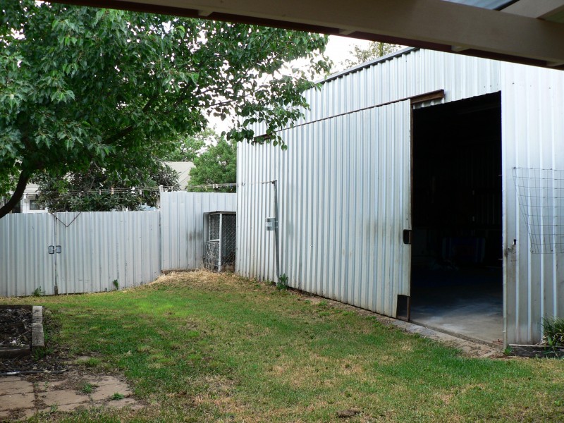 13 Park Street, Dubbo NSW 2830