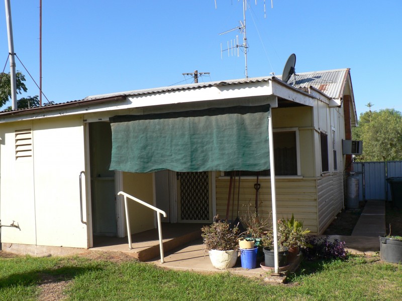 149 Merilba Street, Narromine NSW 2821