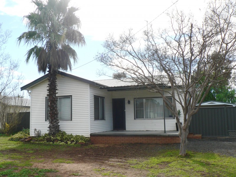 13 Minore Road, Dubbo NSW 2830