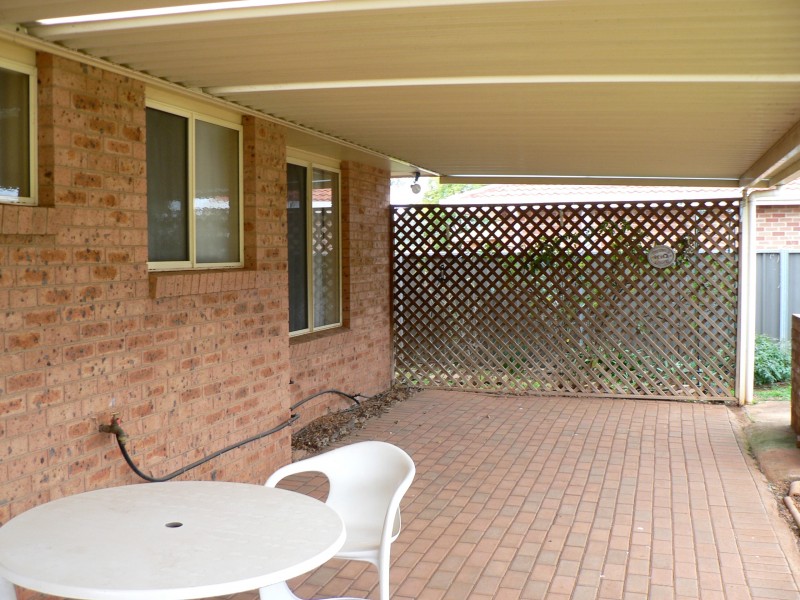84 Sturt Circle, Dubbo NSW 2830