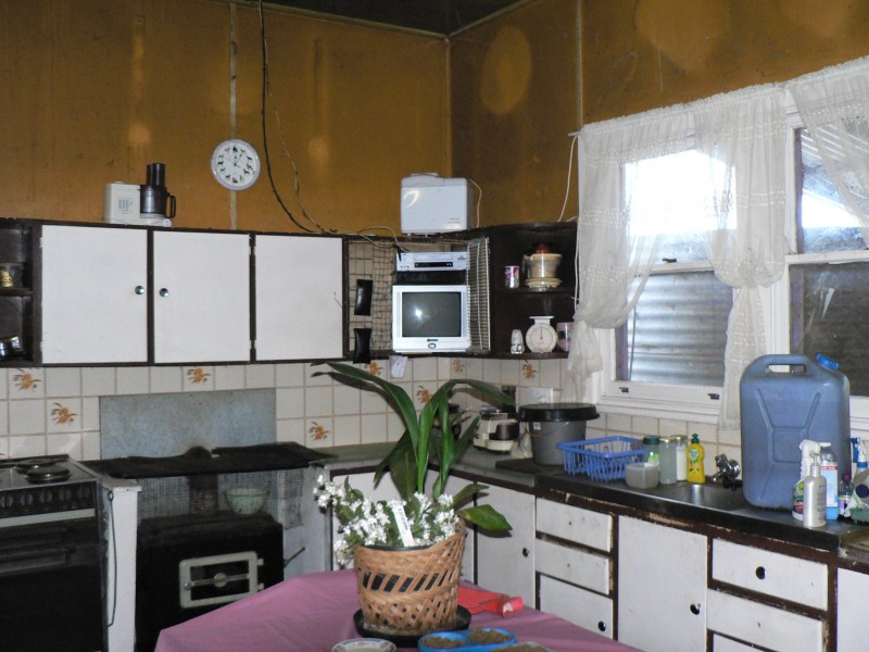 17 Frederick Road, Mendooran NSW 2842