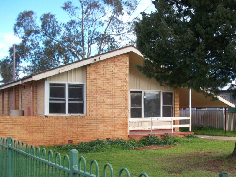 110 Yaruga Street, Dubbo NSW 2830