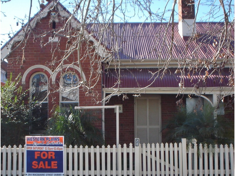28 Erskine Street, Dubbo NSW 2830