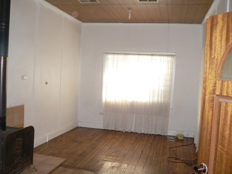 17 Station Street, Gilgandra NSW 2827