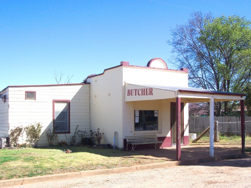 94 Bandulla Street, Mendooran NSW 2842