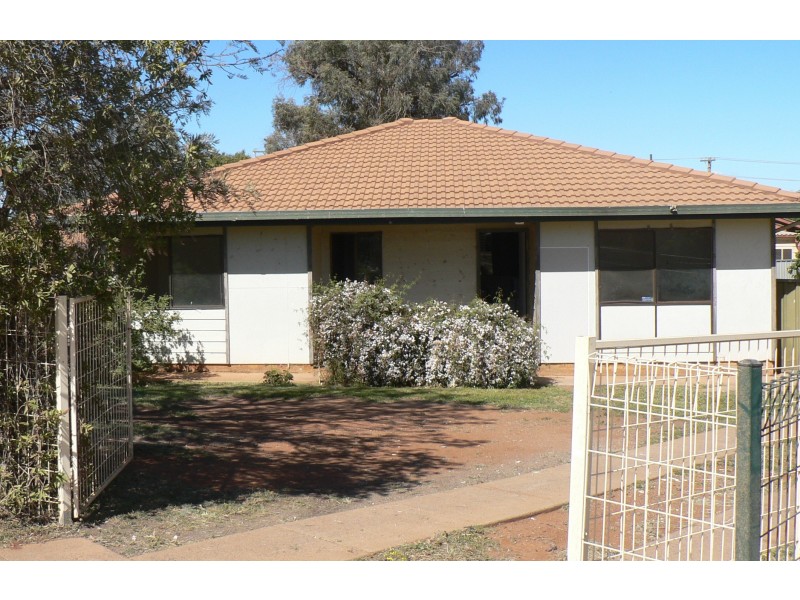 23 Burge Place, Dubbo NSW 2830