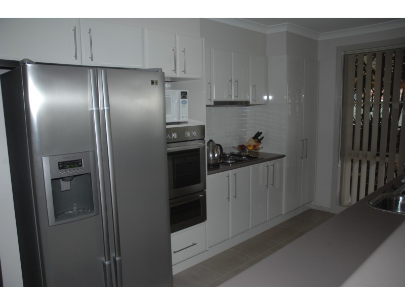 8 Peel Place, Dubbo NSW 2830