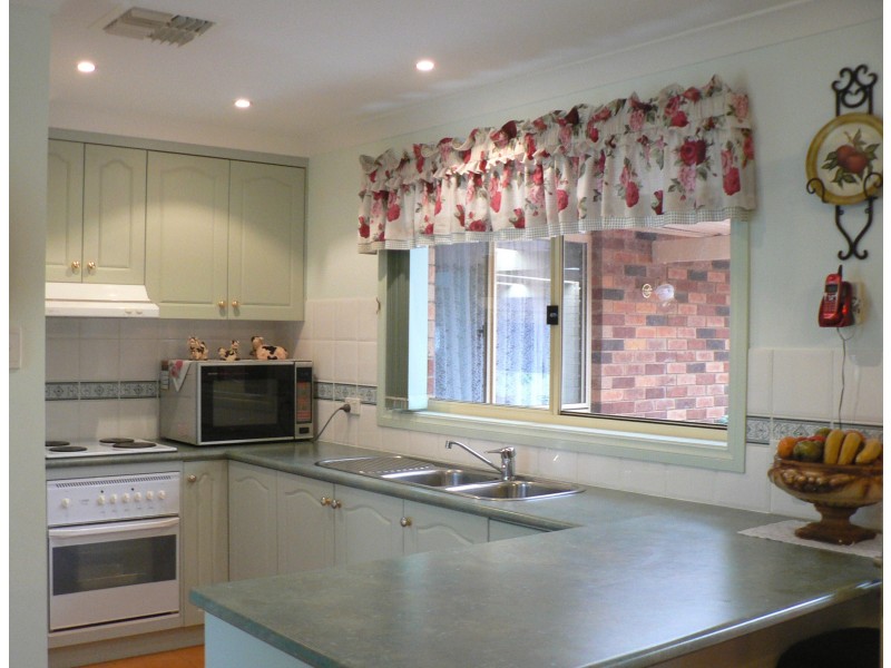 28 Websdale Drive, Dubbo NSW 2830