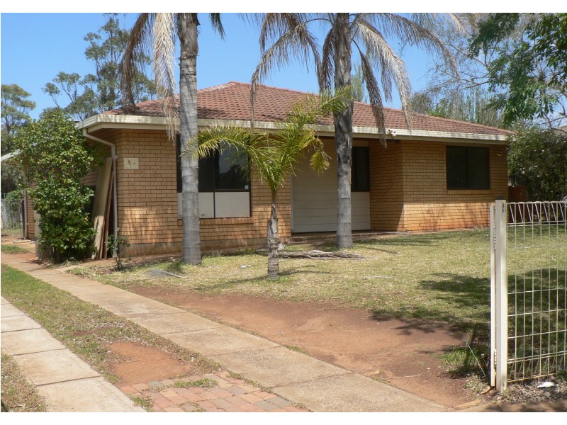 13 Burge Place, Dubbo NSW 2830
