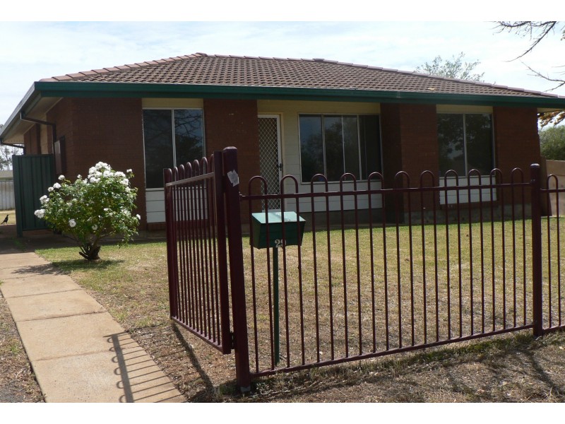 29 Spears Drive, Dubbo NSW 2830