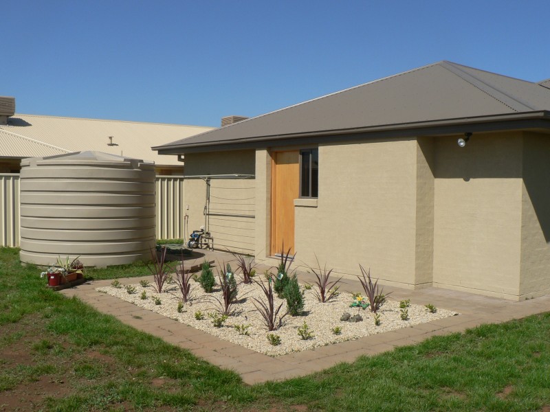 21 William Farrer Drive, Dubbo NSW 2830