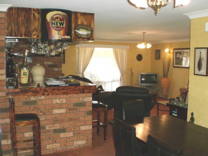 6 Roe Court, Dubbo NSW 2830