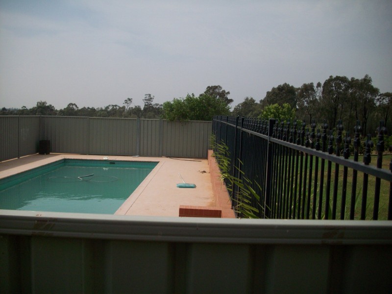 66R Peak Hill Road, Dubbo NSW 2830