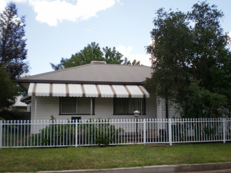 1 Tink Avenue, Dubbo NSW 2830
