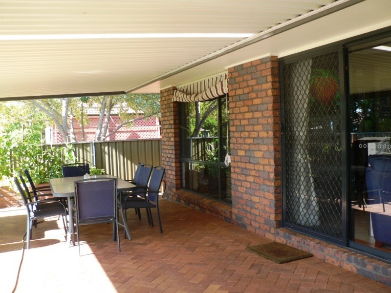 4 Kestrel Close, Dubbo NSW 2830