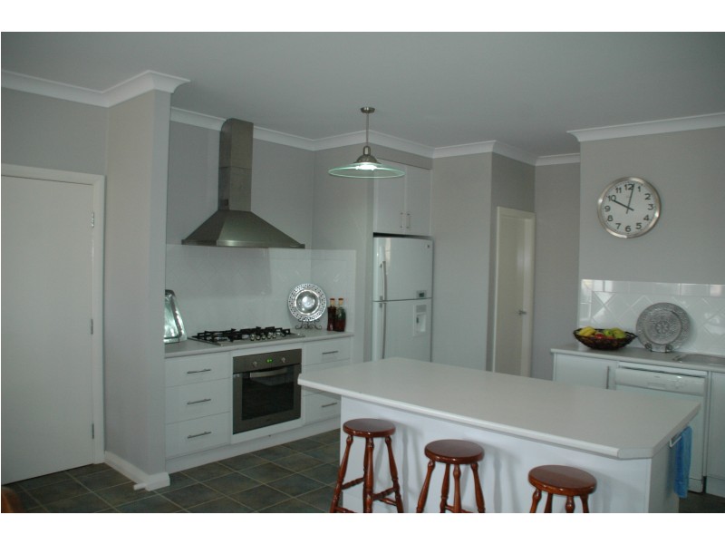 1 Lago Court, Dubbo NSW 2830
