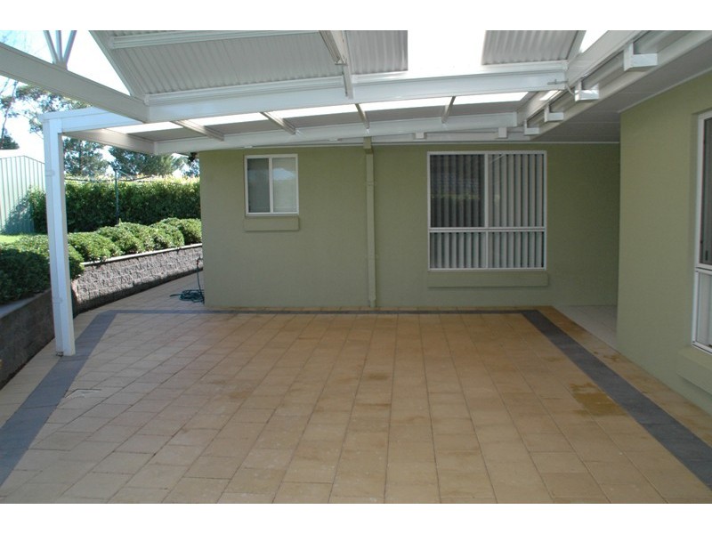 8 Cypress Point Drive, Dubbo NSW 2830