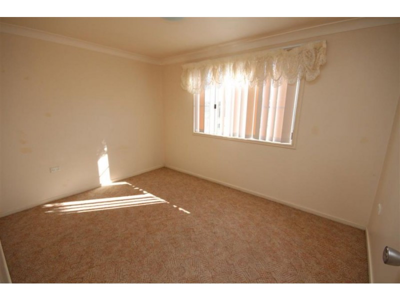 214 Logan Street, Tenterfield NSW 2372