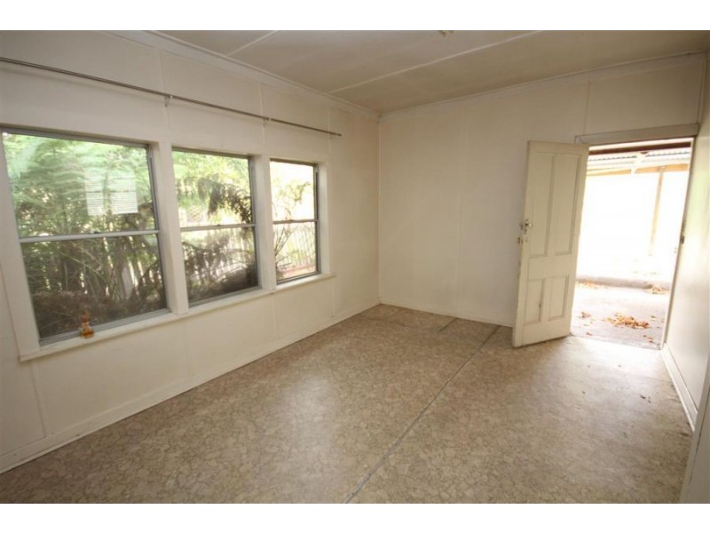 159 High Street, Tenterfield NSW 2372