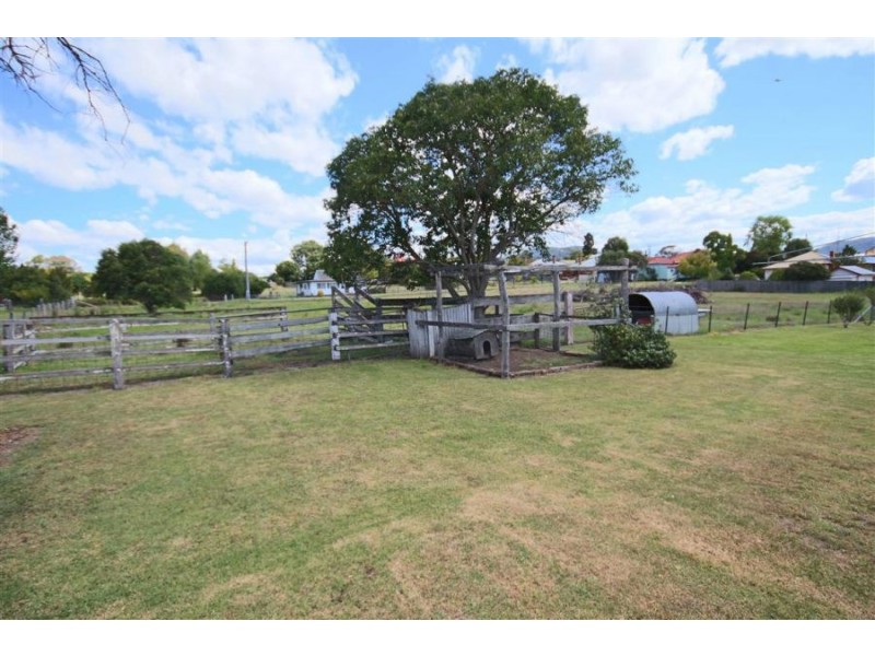 101 Miles Street, Tenterfield NSW 2372