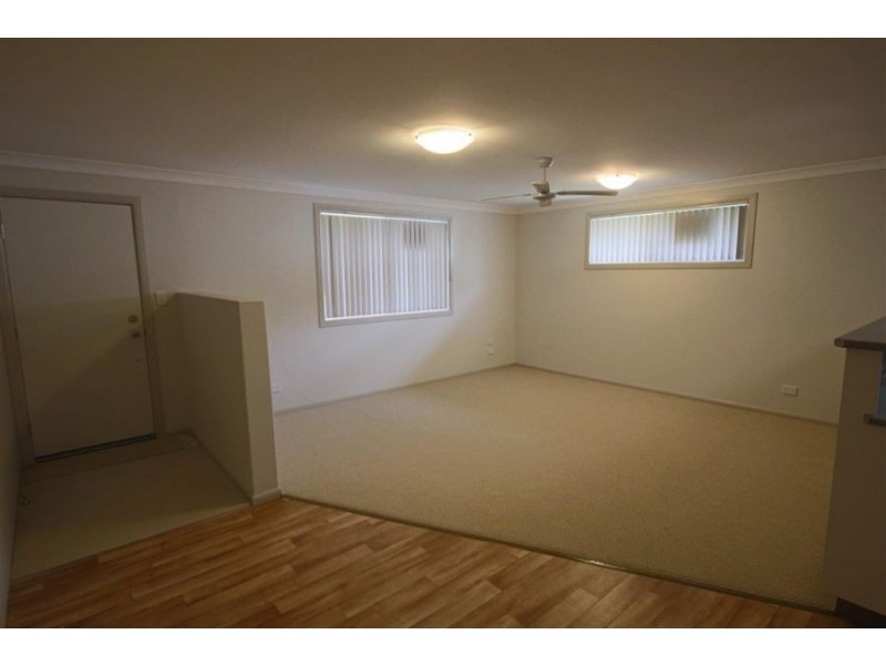 30 Miles Street, Tenterfield NSW 2372
