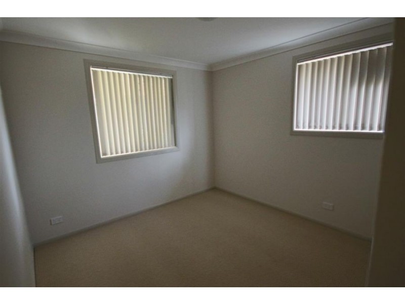 30 Miles Street, Tenterfield NSW 2372