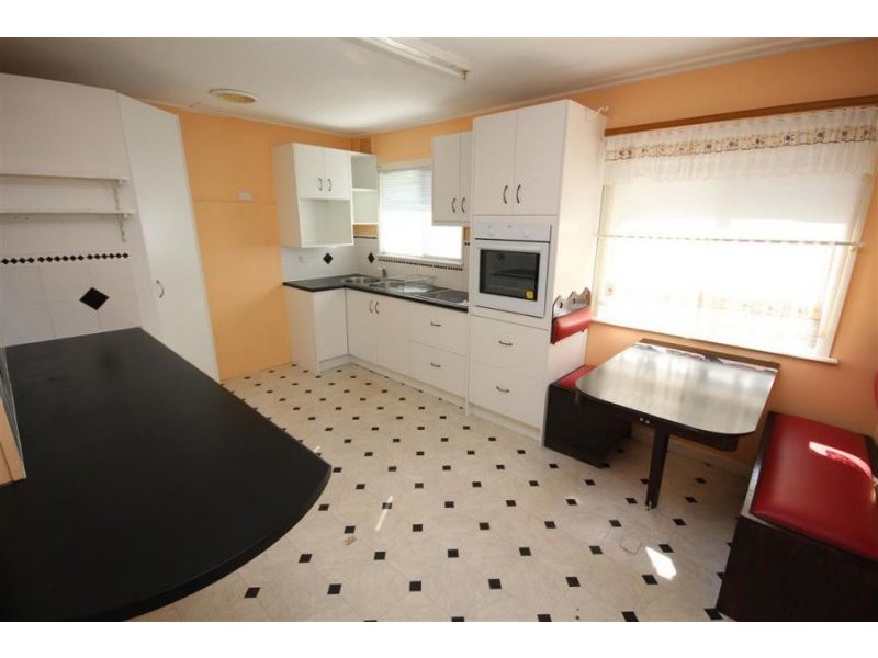 36 Molesworth Street, Tenterfield NSW 2372