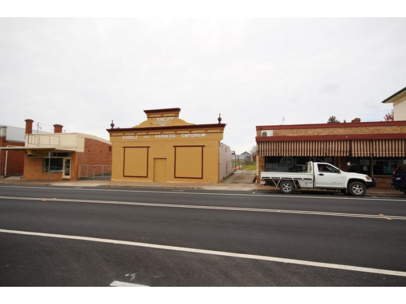 317 Rouse Street, Tenterfield NSW 2372