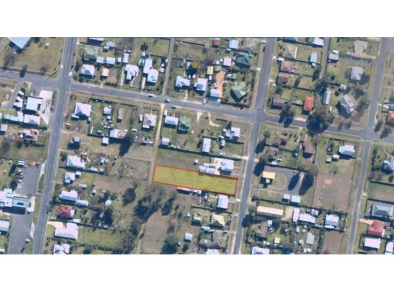 46 Logan, Tenterfield NSW 2372