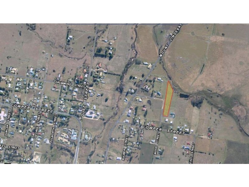 211-217 Wood Street, Tenterfield NSW 2372