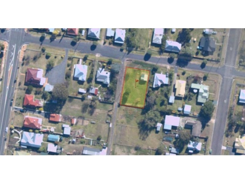123 Douglas Street, Tenterfield NSW 2372