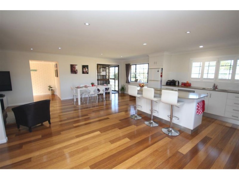20 Aldershot Road, Tenterfield NSW 2372