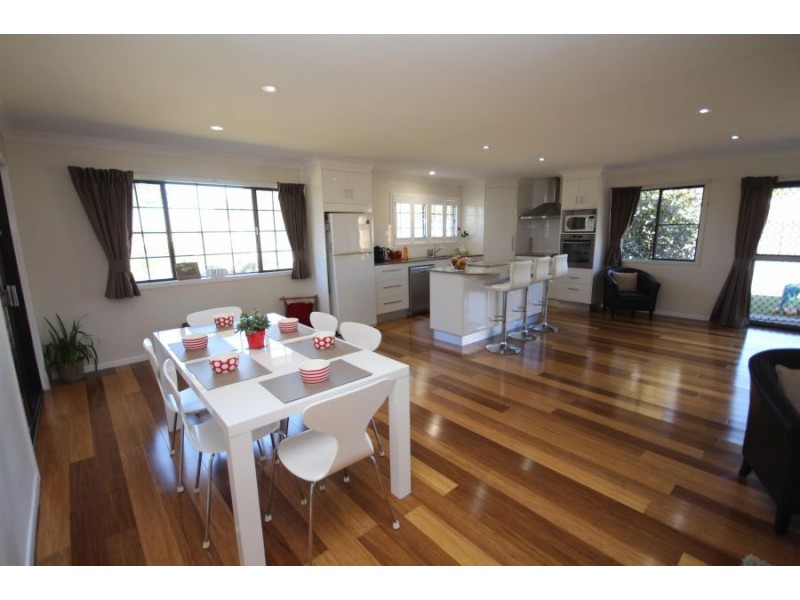 20 Aldershot Road, Tenterfield NSW 2372