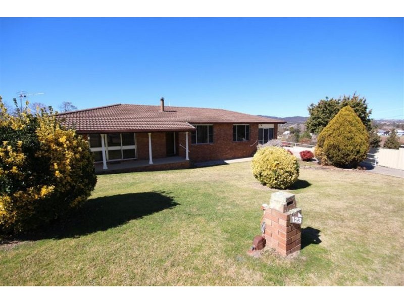 123 Pelham Street, Tenterfield NSW 2372