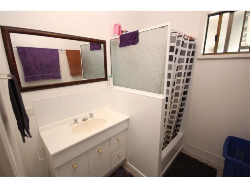 199 Logan Street, Tenterfield NSW 2372