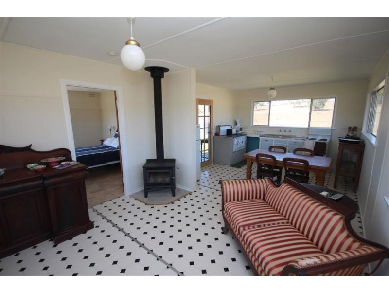Silent Grove Road, Silent Grove NSW 2372