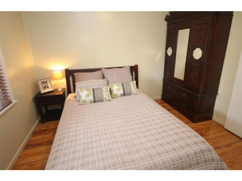 96 Martin Street, Tenterfield NSW 2372