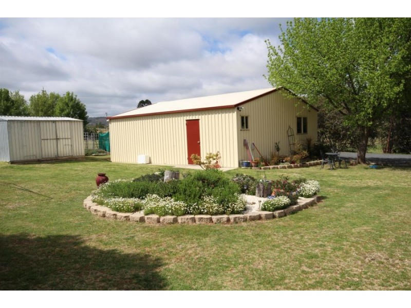 104 Mount Lindesay Road, Tenterfield NSW 2372