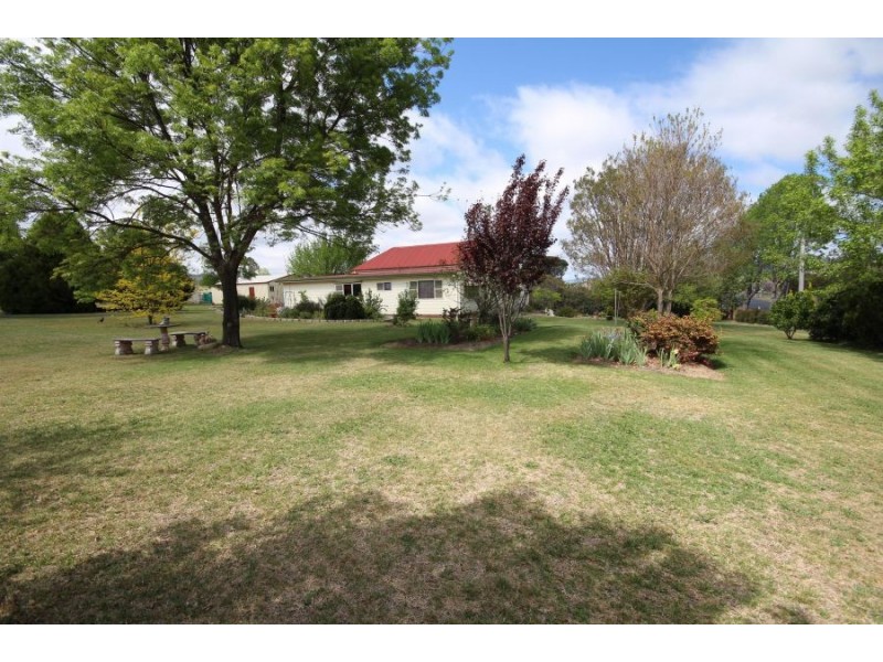 104 Mount Lindesay Road, Tenterfield NSW 2372