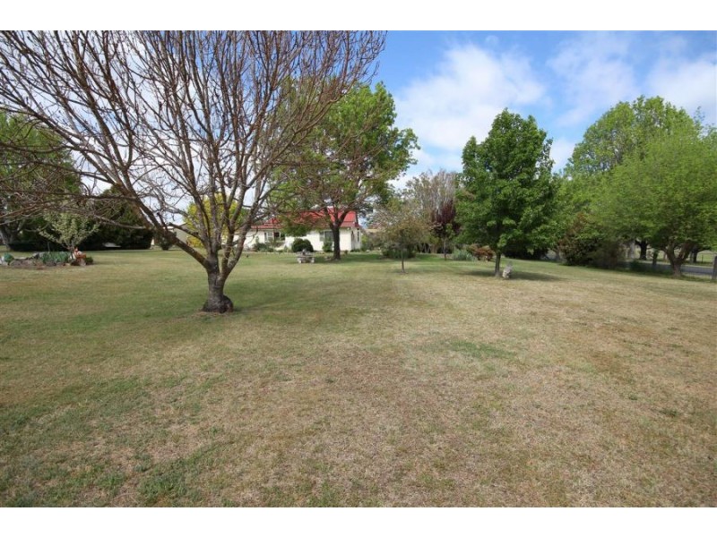 104 Mount Lindesay Road, Tenterfield NSW 2372