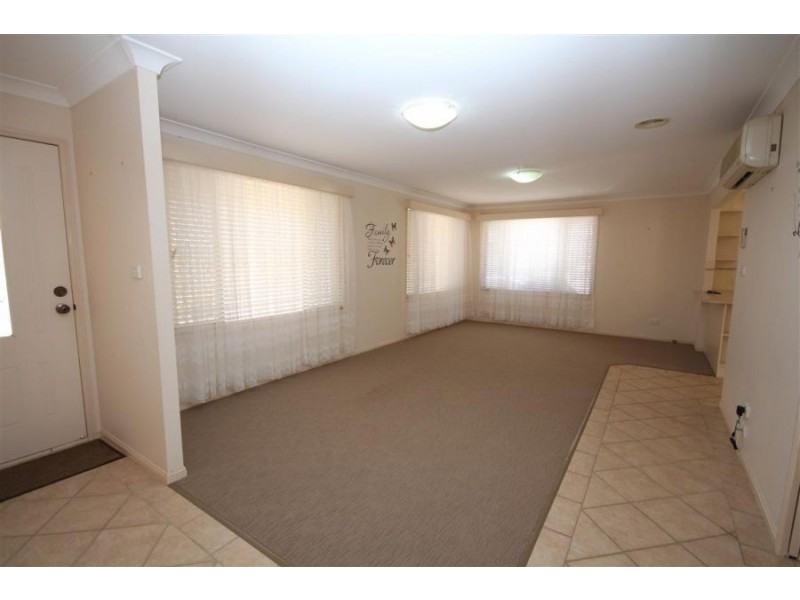 155 Petre Street, Tenterfield NSW 2372