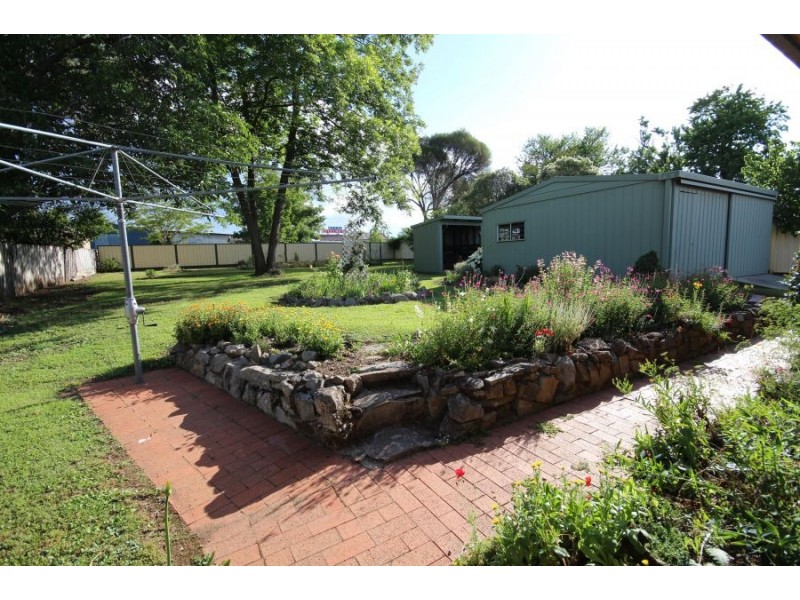 113 Molesworth Street, Tenterfield NSW 2372