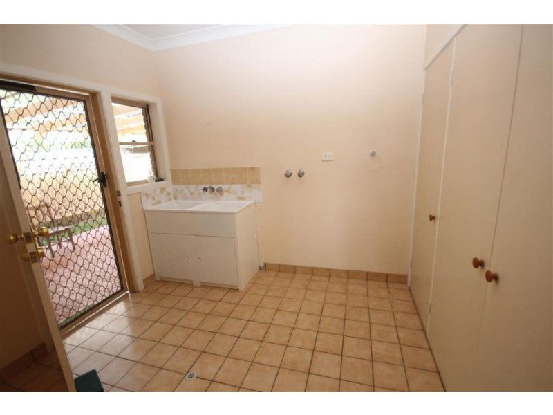 113 Molesworth Street, Tenterfield NSW 2372