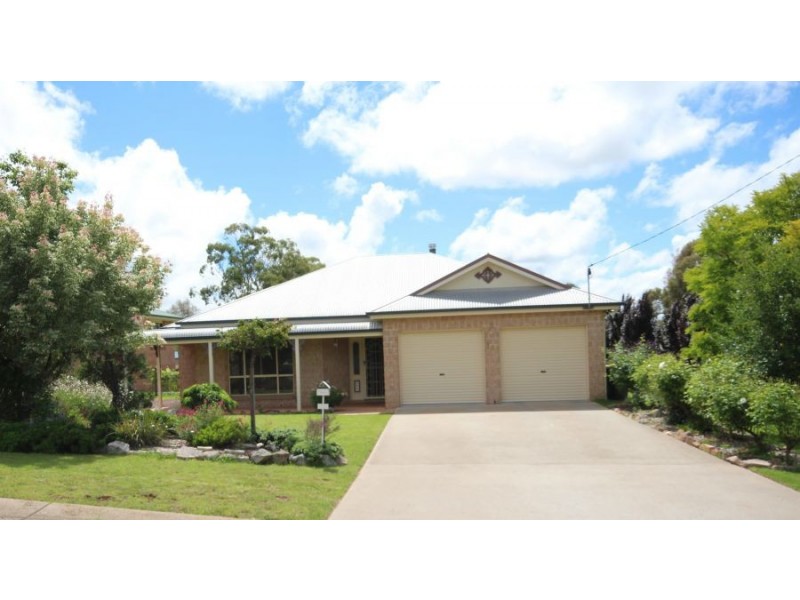 117 Duncan Street, Tenterfield NSW 2372