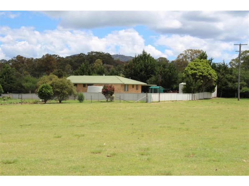 132 Sunnyside Loop Road, Tenterfield NSW 2372